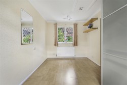 Beech Avenue, Radlett