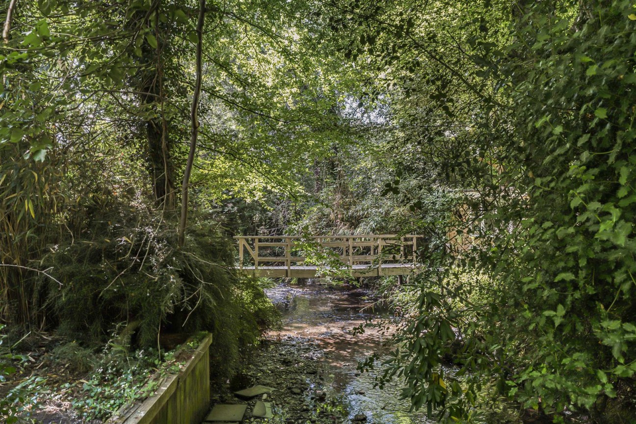 Beech Avenue, Radlett