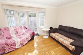 Radlett Road, Park Street, Frogmore