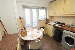 Radlett Road, Park Street, Frogmore