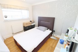 Radlett Road, Park Street, Frogmore