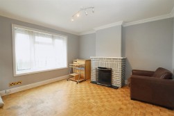 Sullivan Way, Elstree