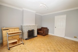 Sullivan Way, Elstree