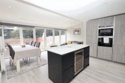 Gables Avenue, Borehamwood