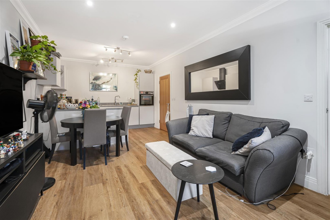 Watling Street, Radlett