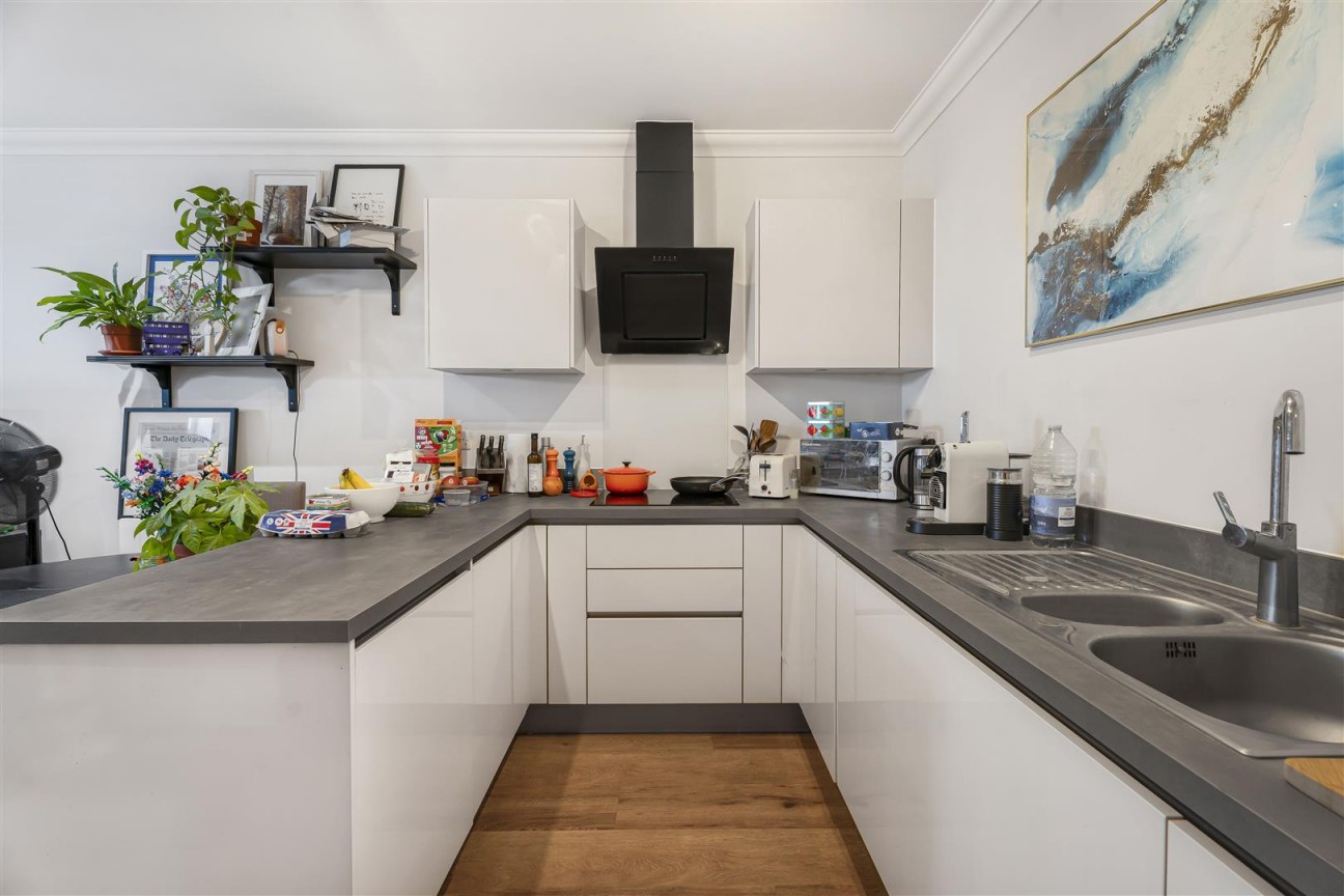 Watling Street, Radlett