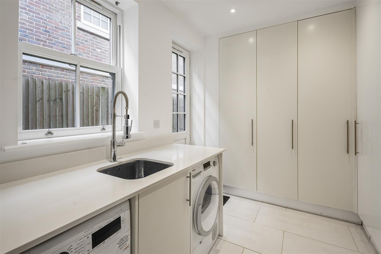 Newberries Avenue, Radlett