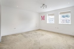 Newberries Avenue, Radlett