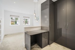 Newberries Avenue, Radlett