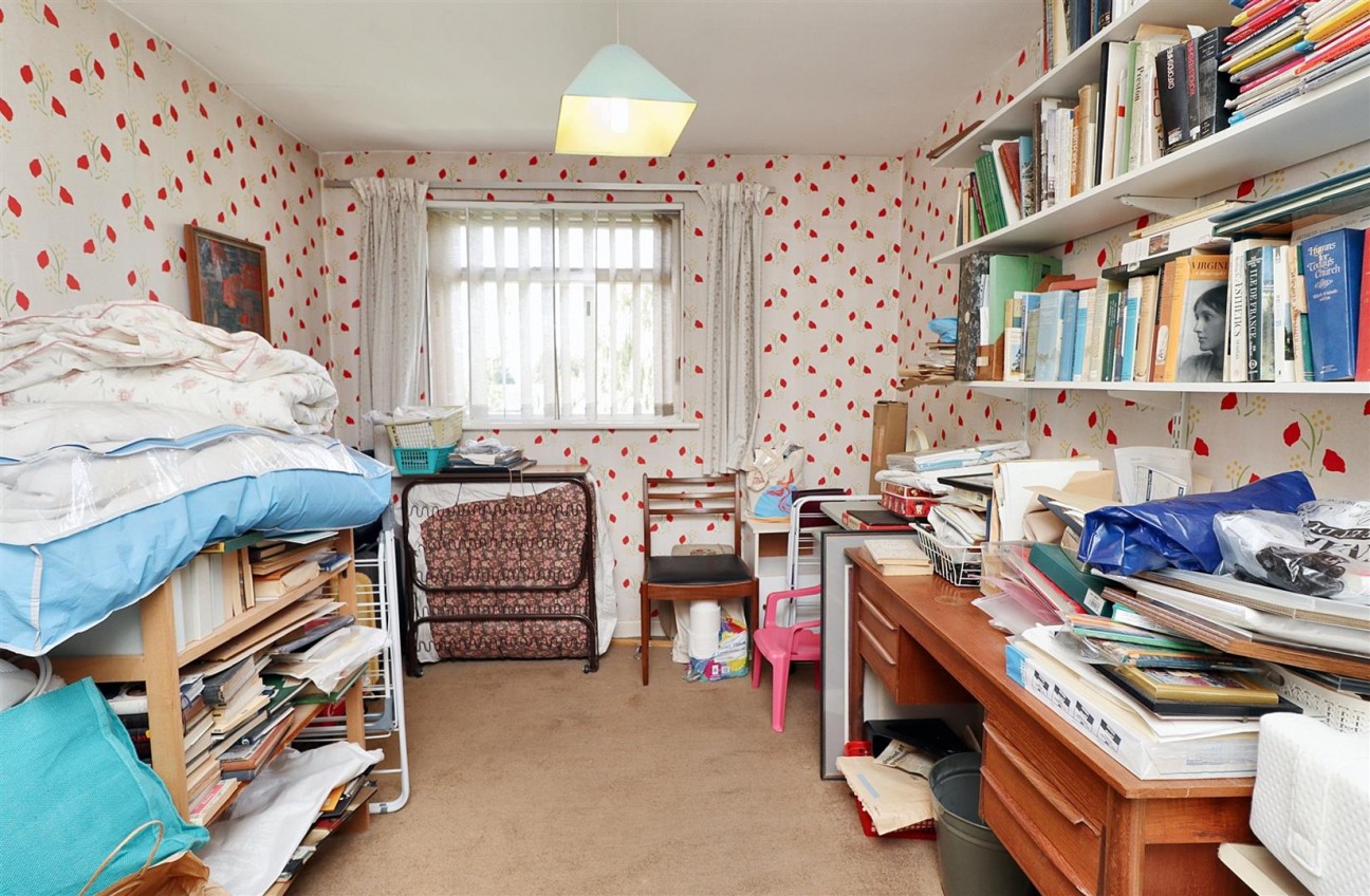 West View Gardens, Elstree