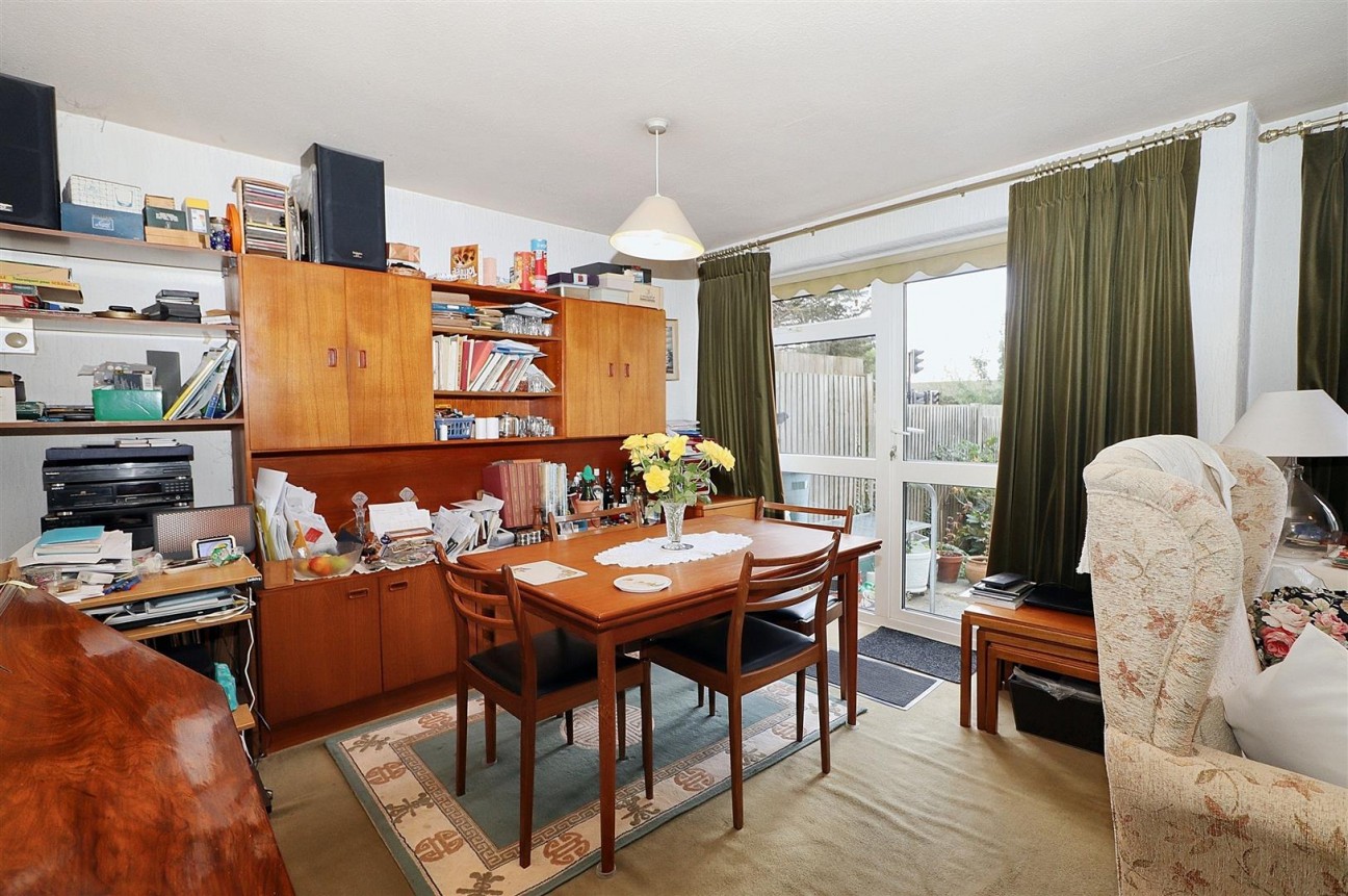 West View Gardens, Elstree