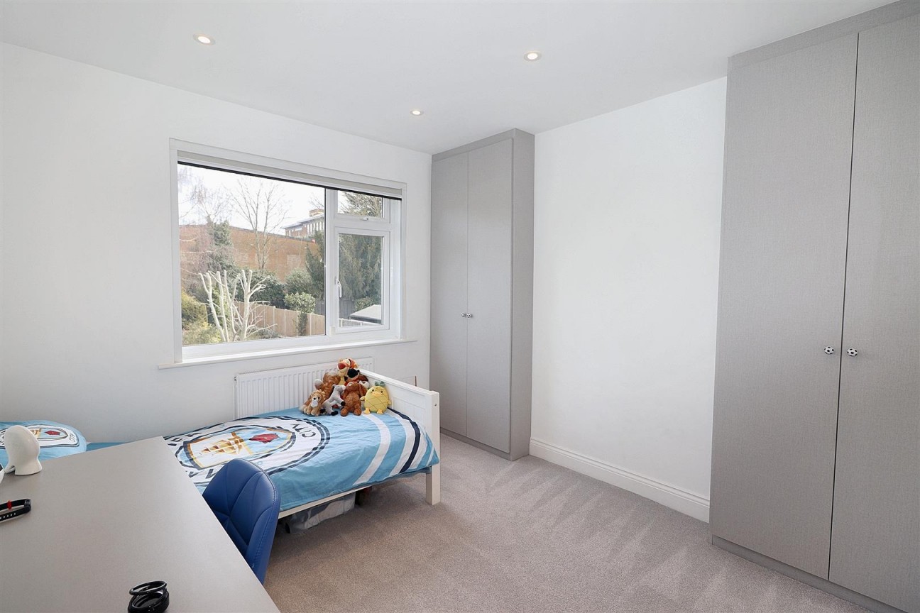 Bullhead Road, Borehamwood