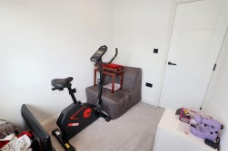 Bullhead Road, Borehamwood