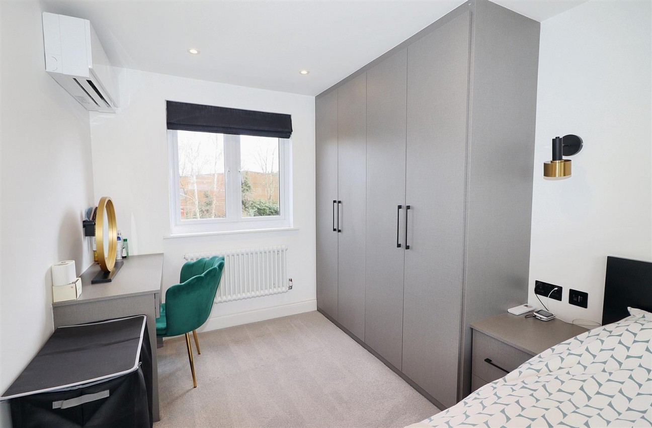 Bullhead Road, Borehamwood