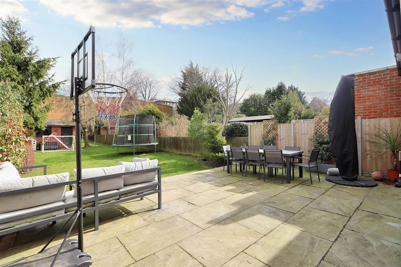 Bullhead Road, Borehamwood