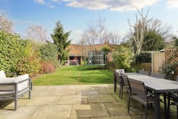 Bullhead Road, Borehamwood