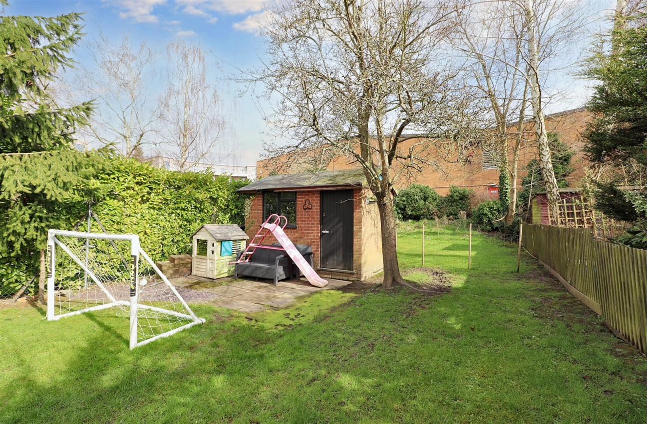 Bullhead Road, Borehamwood