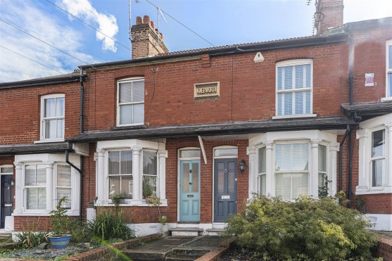 Station Road, Radlett
