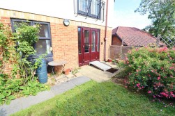 Slade Court, Watling Street, Radlett