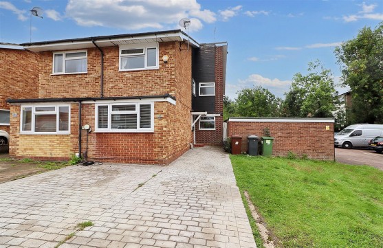 Kingsley Avenue, Borehamwood