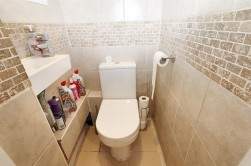 Kingsley Avenue, Borehamwood