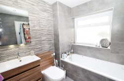 Kingsley Avenue, Borehamwood