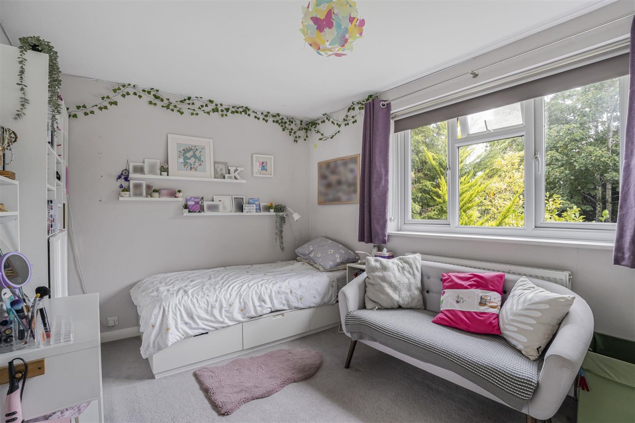 Newberries Avenue, Radlett