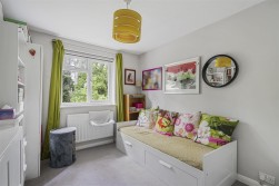 Newberries Avenue, Radlett