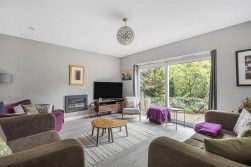 Newberries Avenue, Radlett