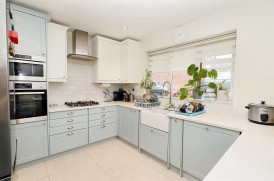 Meryfield Close, Borehamwood