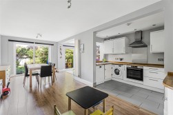 Gills Hill Lane, Radlett