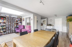 Gills Hill Lane, Radlett