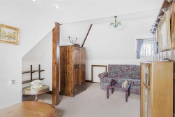 Mornington Road, Radlett