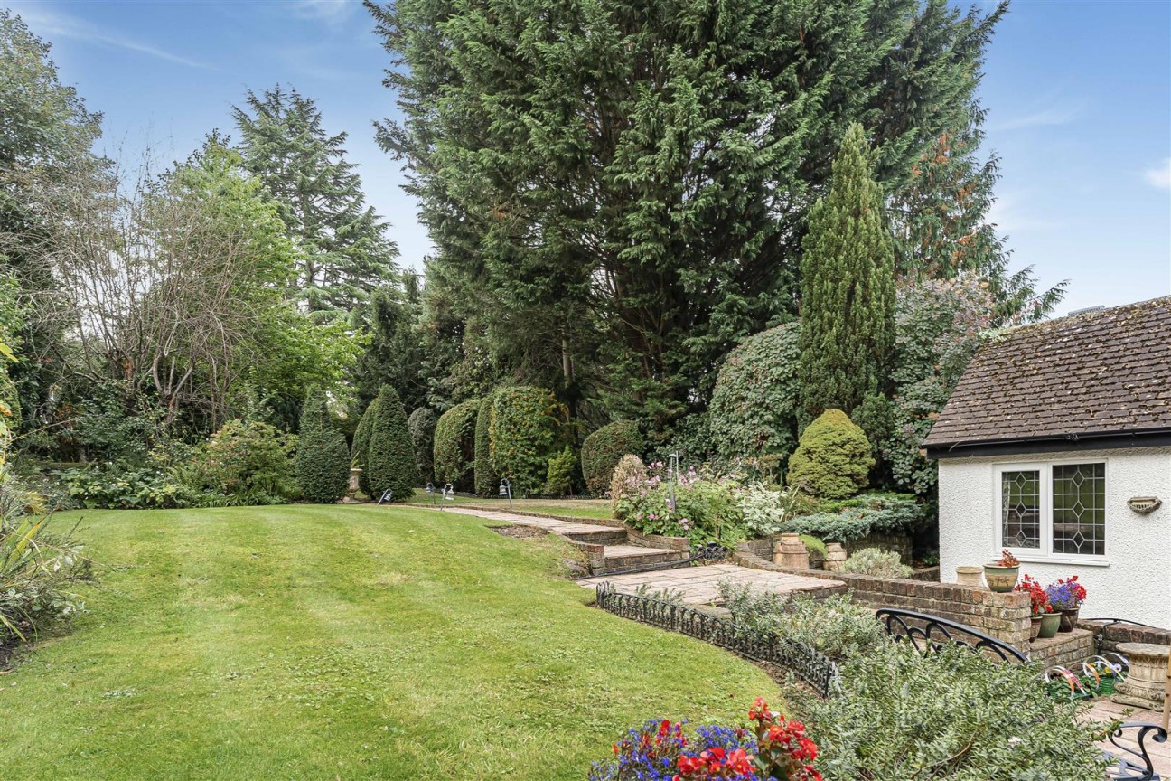 Mornington Road, Radlett