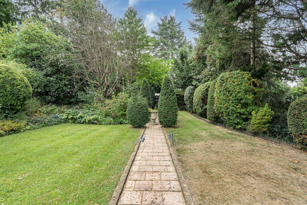 Mornington Road, Radlett