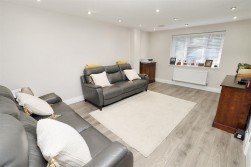 3 Carrington Close, Borehamwood