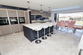 3 Carrington Close, Borehamwood