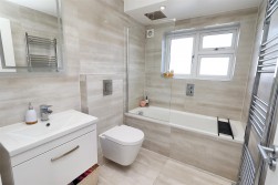 3 Carrington Close, Borehamwood