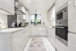 Battlers Mews, Radlett