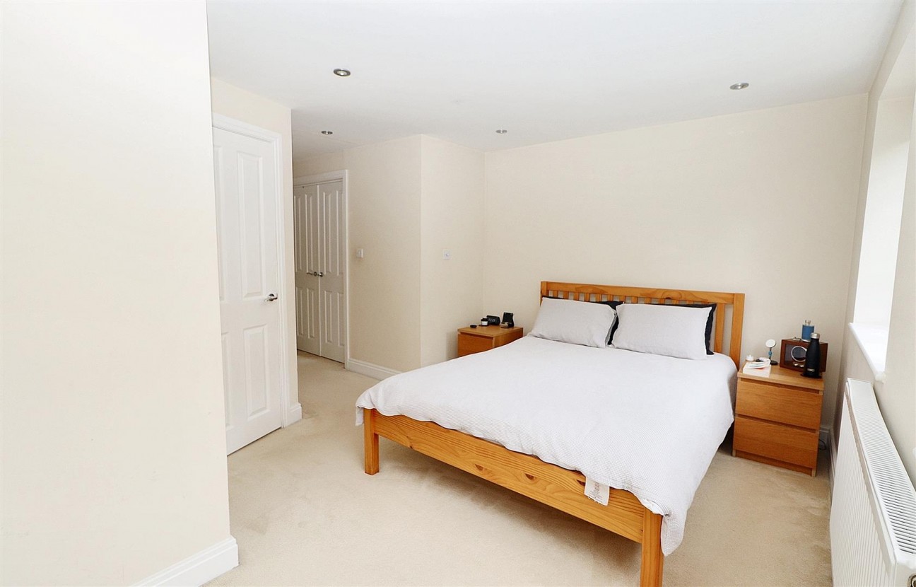 Park Crescent, Elstree, Borehamwood