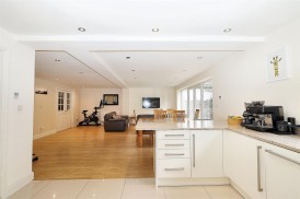 Park Crescent, Elstree, Borehamwood