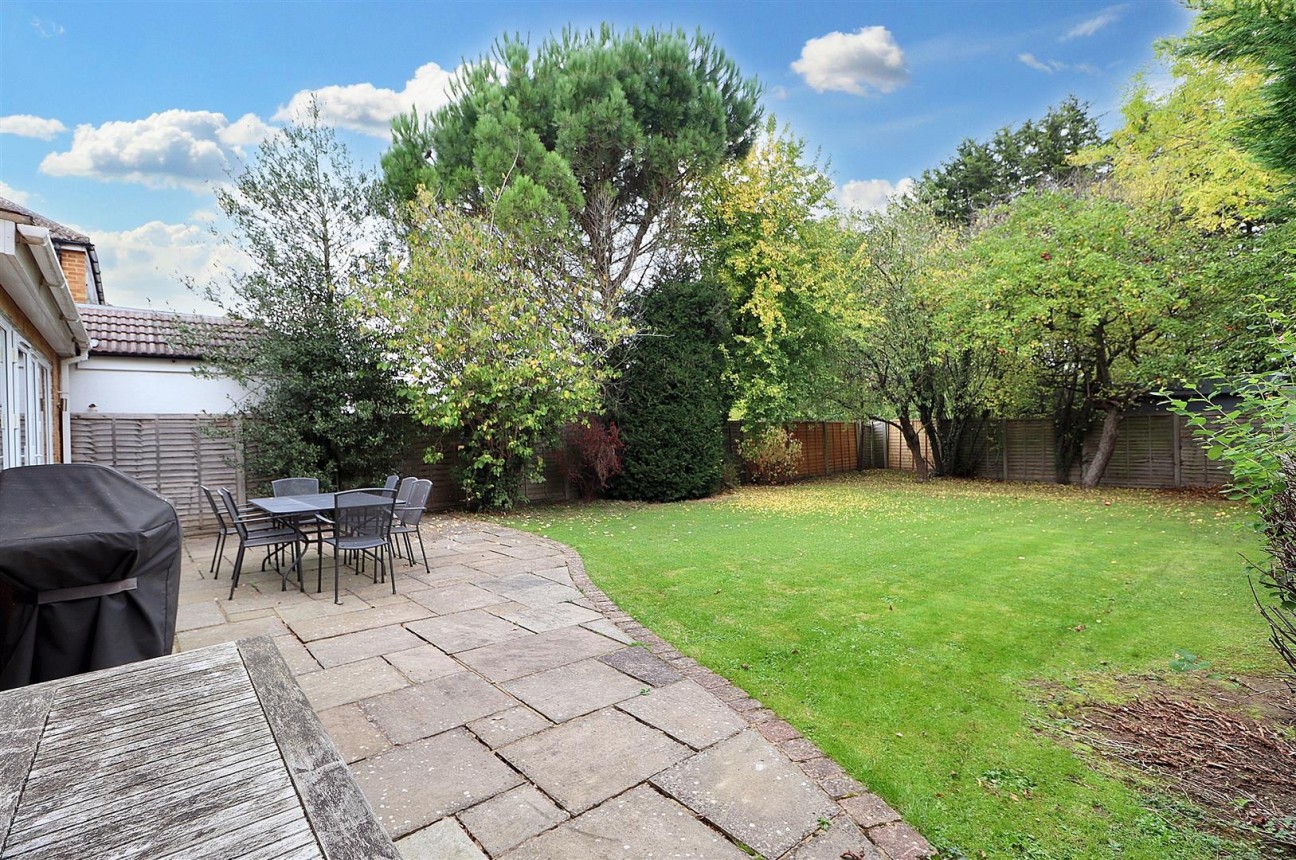 Park Crescent, Elstree, Borehamwood