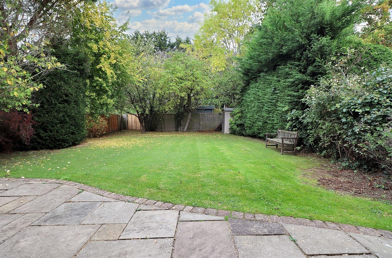 Park Crescent, Elstree, Borehamwood