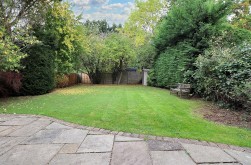 Park Crescent, Elstree, Borehamwood