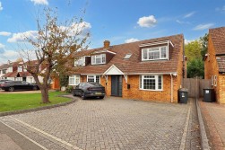 Park Crescent, Elstree, Borehamwood