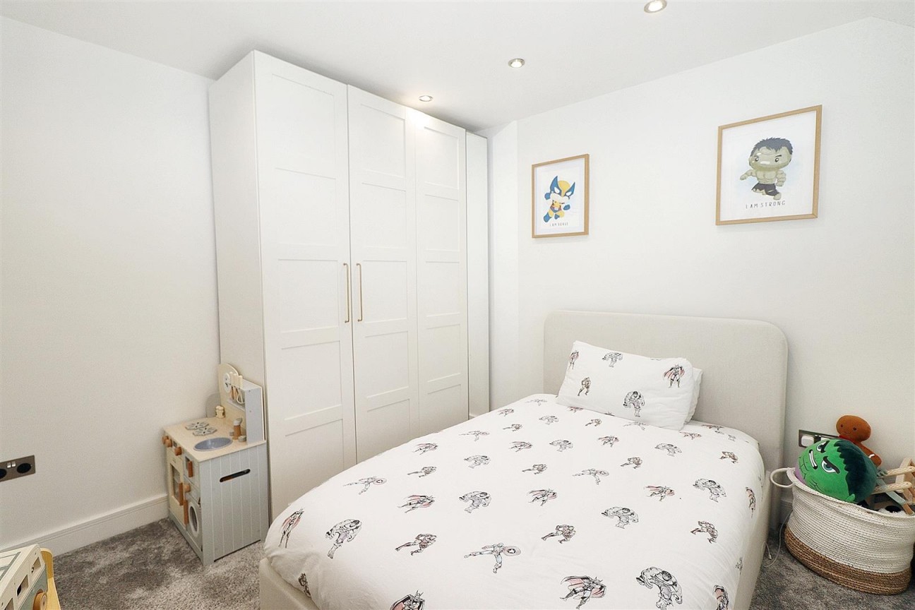 Walshford Way, Borehamwood