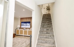 Walshford Way, Borehamwood