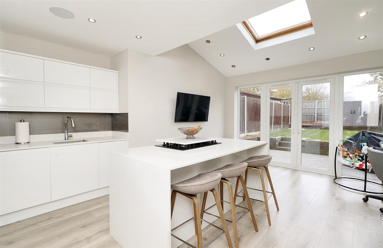 Walshford Way, Borehamwood