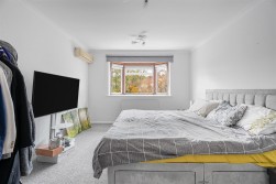 Craigweil Avenue, Radlett