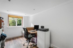 Craigweil Avenue, Radlett